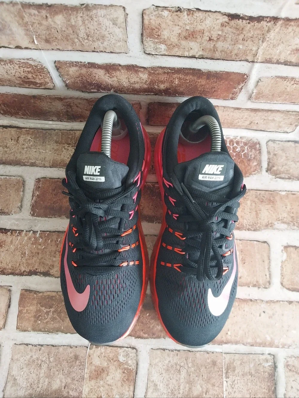 Nike pre owned